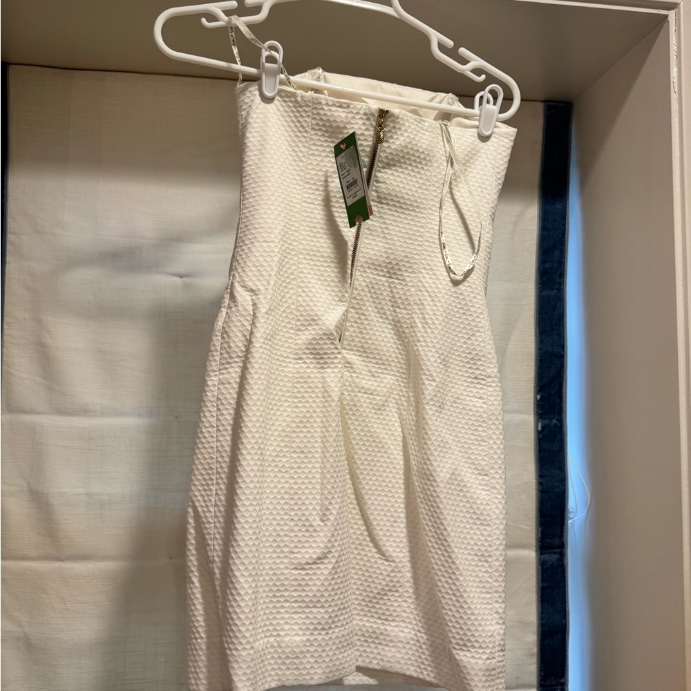 Elegant White Textured Dress